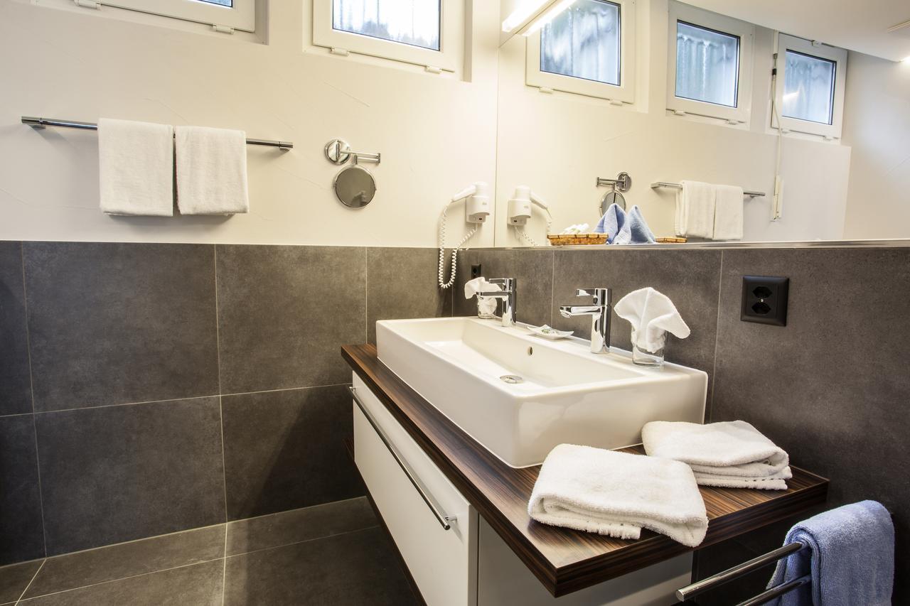 Hotel Riviera Loft Weggis Ngoại thất bức ảnh